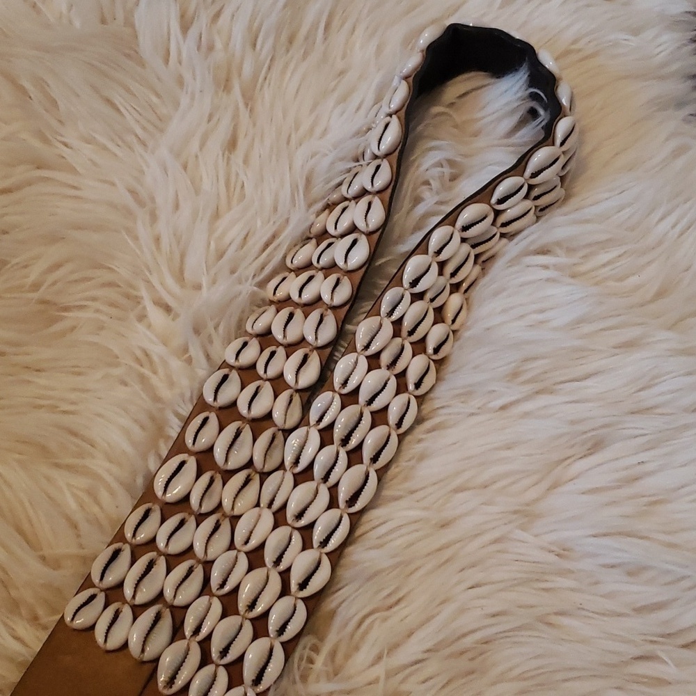 Bohemian puka shell on brown tanned leather tie belt size large 38" before tie